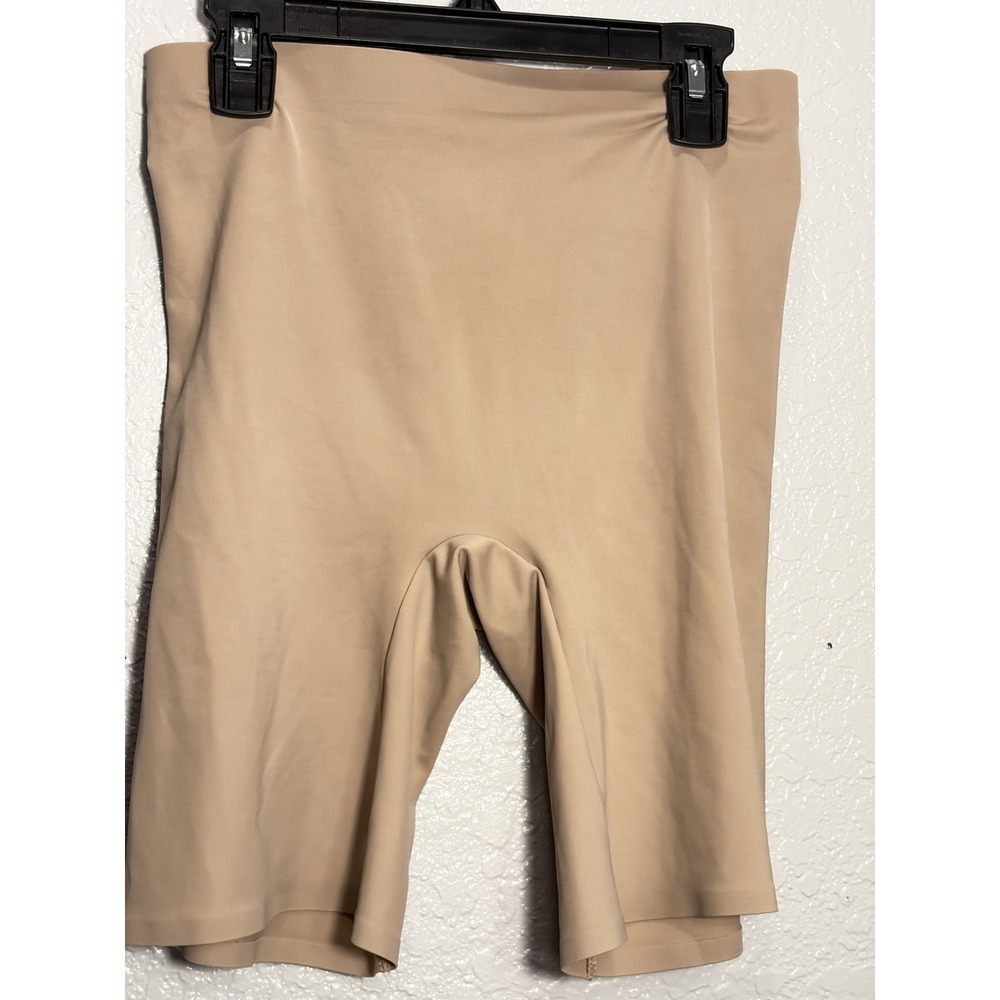 Warners #WA1362 Nude Cover Your Bases Thigh Slimmer with Cool Comfort SZ Lg
